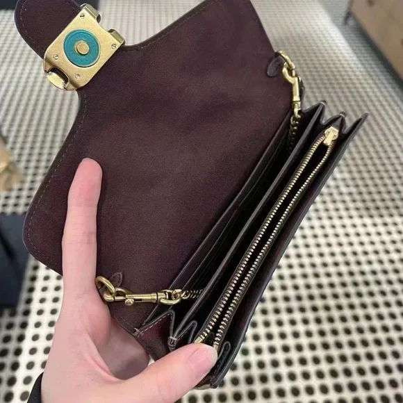COACH Tabby Chain Clutch Wine Pebble Leather Crossboday BagNWT